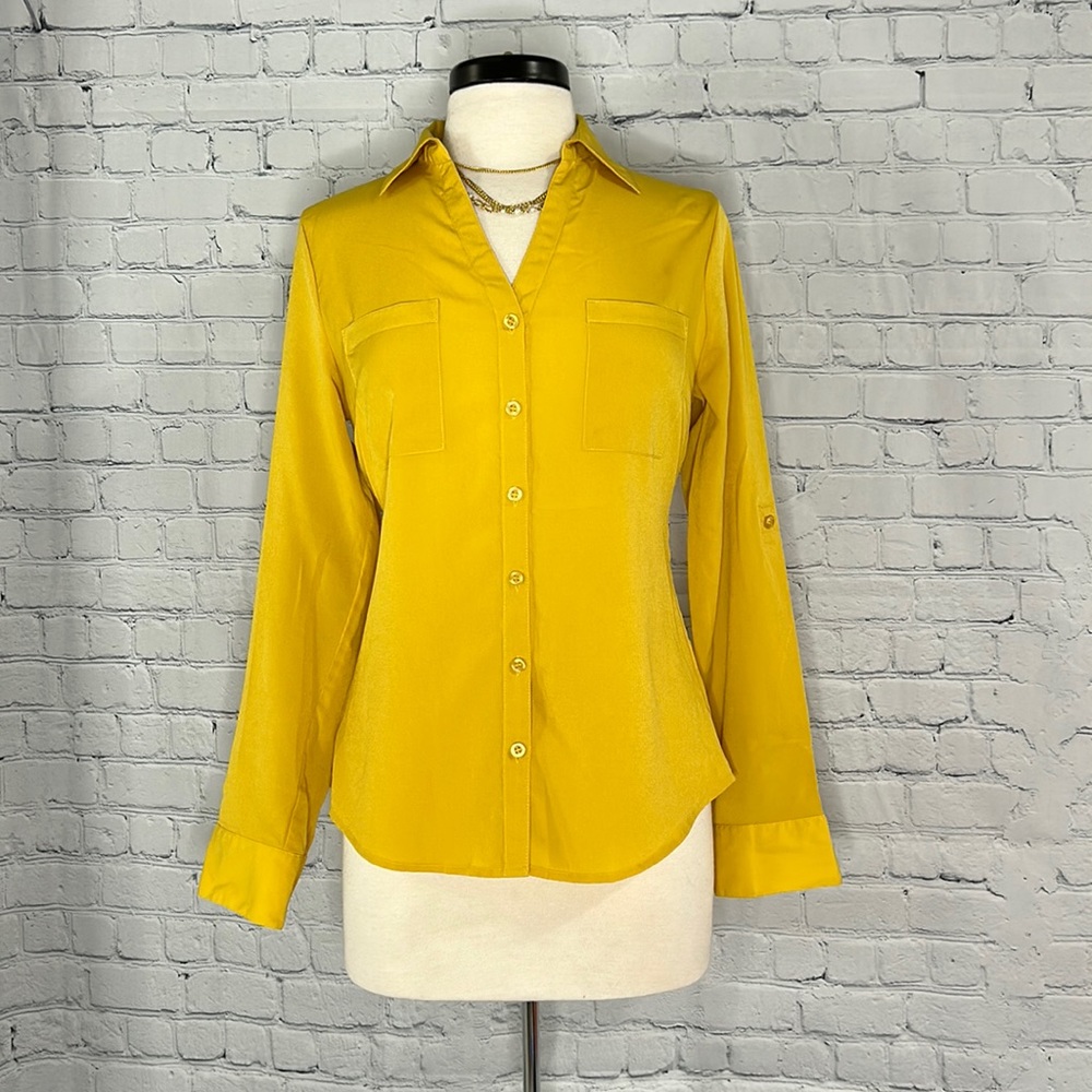 ✨Sweet Wanderer-Button Up Long Sleeve Blouse💛 M